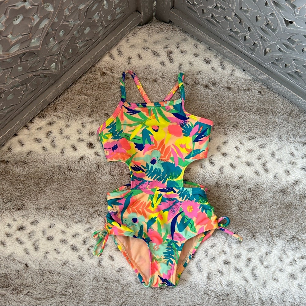 Cat & Jack tropical cutout swimsuit girls 2T Hawaiian floral beach summer